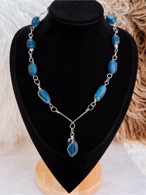Vintage Blue and Silvertone wire wrapped necklace
